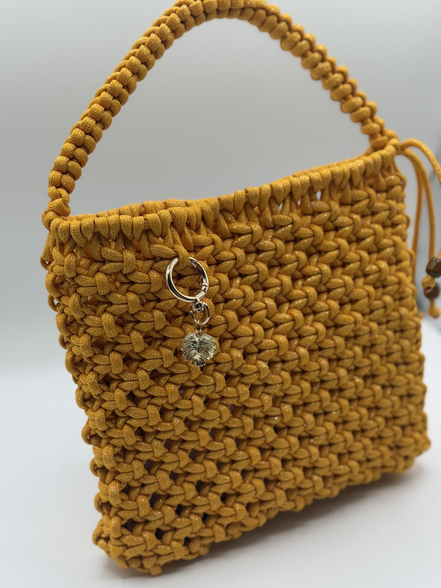 Aruma Bag
